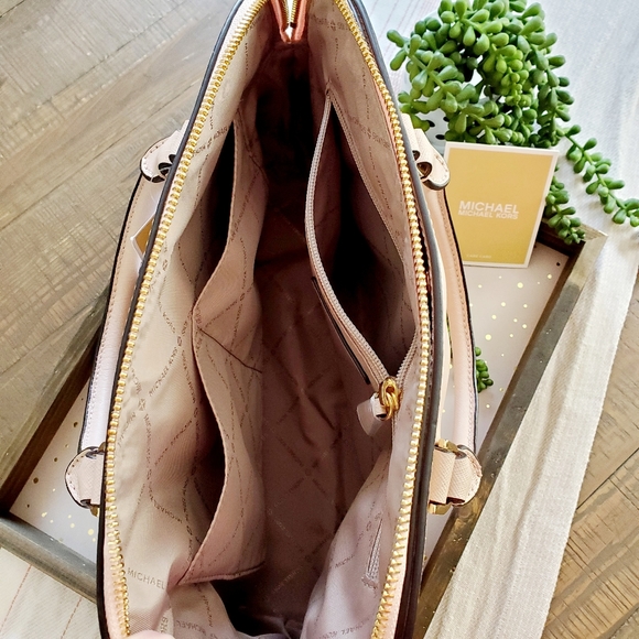 MICHAEL Michael Kors Cindy Large Dome Satchel In Ballet - Picture 8 of 13